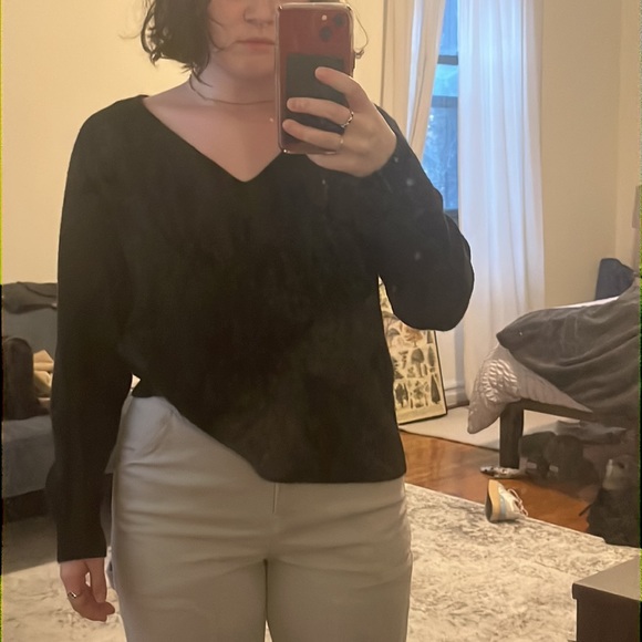 Black Banana Republic V neck Sweater - Picture 2 of 2